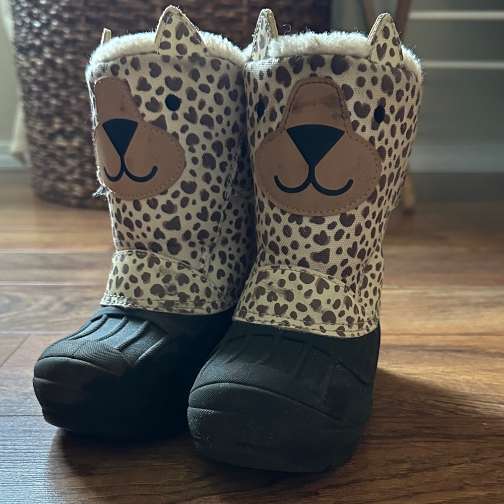 Cat & Jack leopard print snow boots